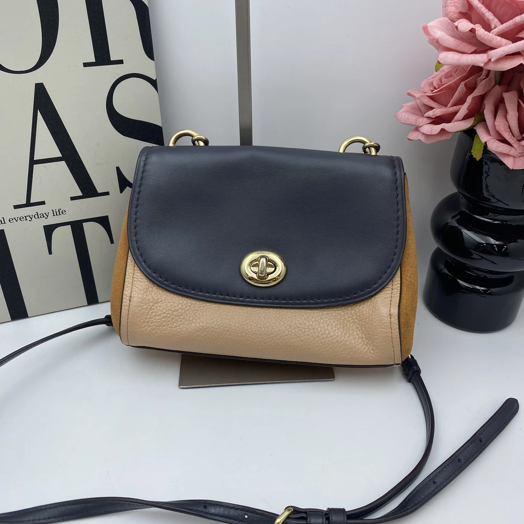 95新 COACH/蔻驰 17752 斜挎包