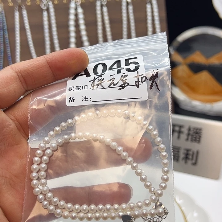 颈饰钛钢淡水珍珠