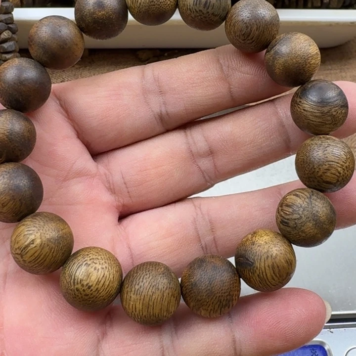 风***狂手串沉香乌身手串14克