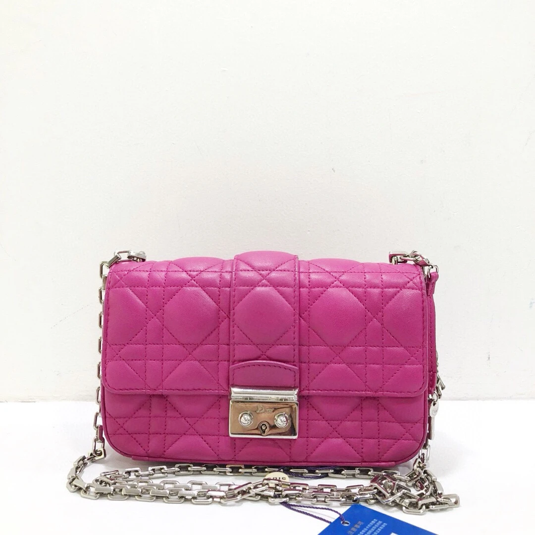 95新 DIOR/迪奥 迪奥全皮玫紫色藤格纹链条包，97新，尺寸19*11*4