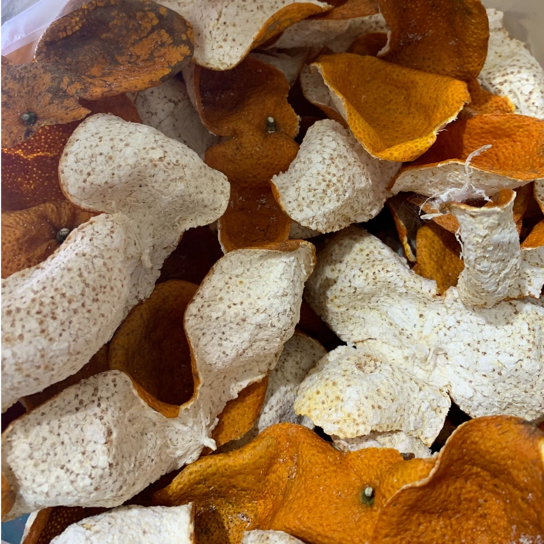 25年老树冬后大红断皮