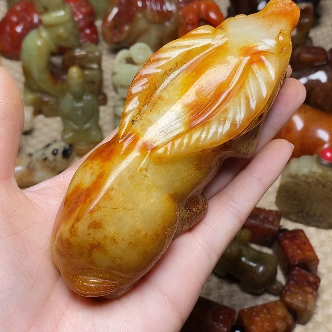 留***夏蛇纹石玉未镶嵌颈饰