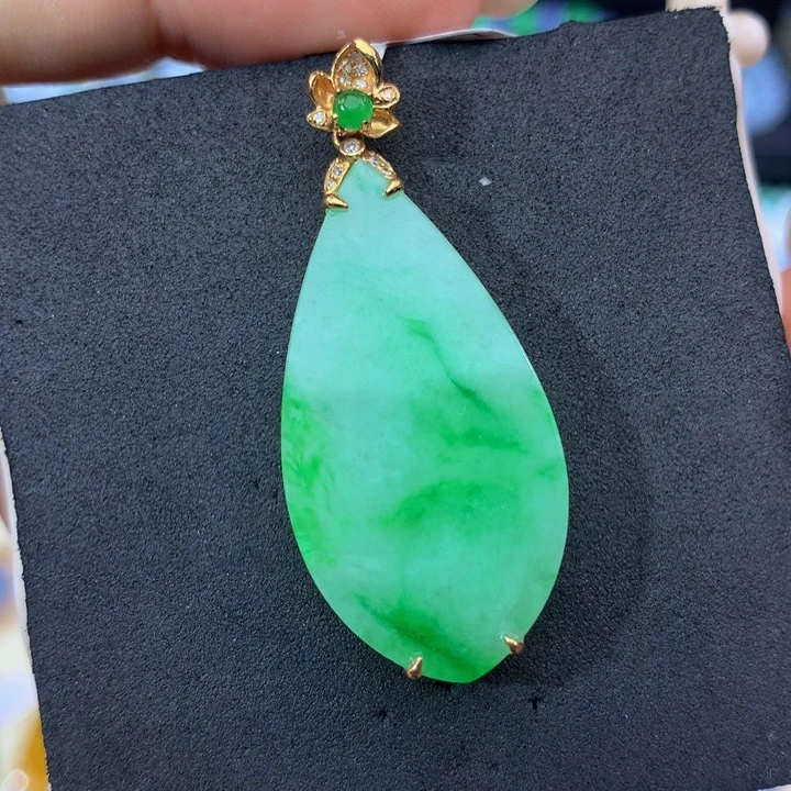 18K金镶嵌手链翡翠翡翠