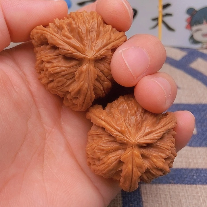 吊坠文玩核桃提***ぃ三棱