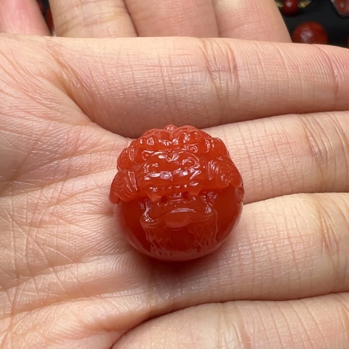 南红玛瑙未镶嵌珠子