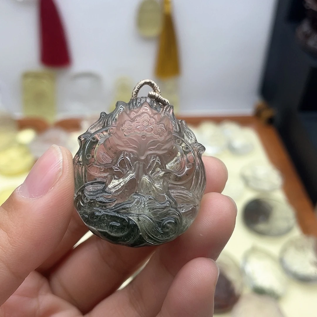 水晶吊坠(赠链)未镶嵌亚*