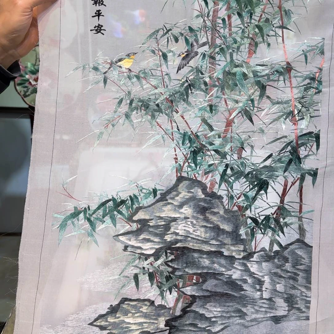 刺绣刺绣工艺精湛