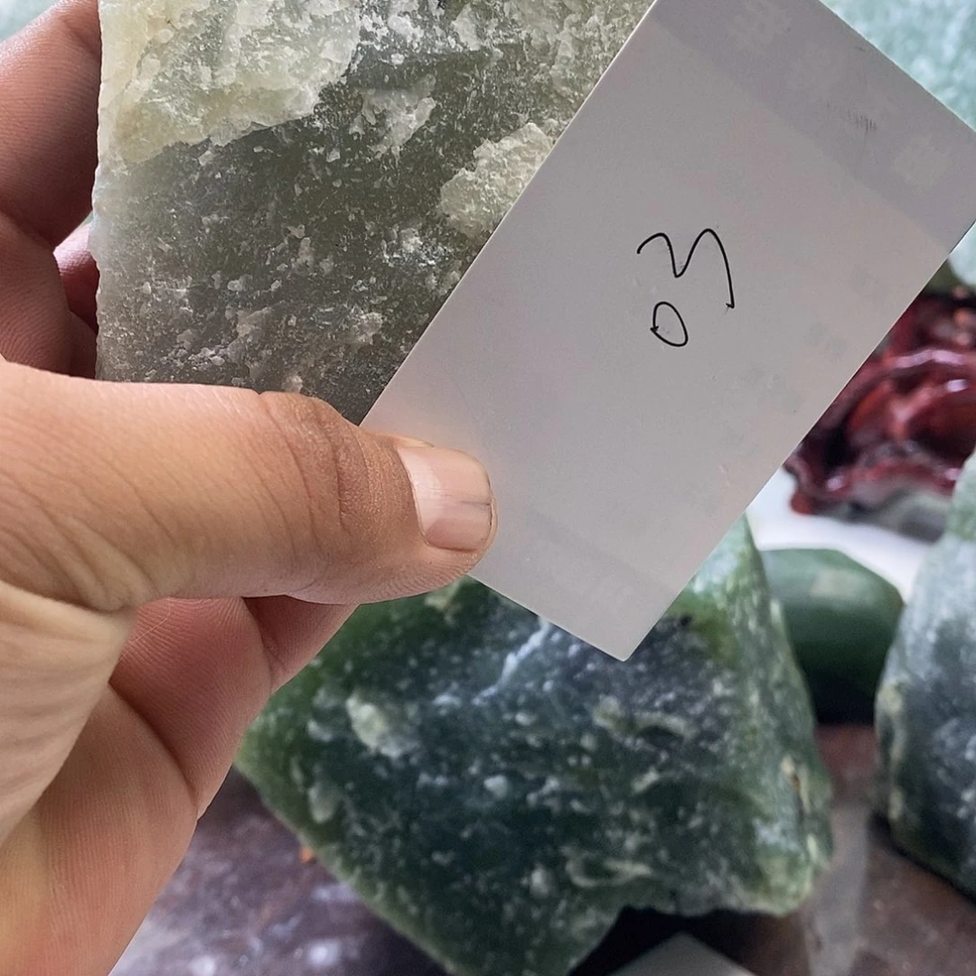 蛇纹石玉合金珠宝奇石