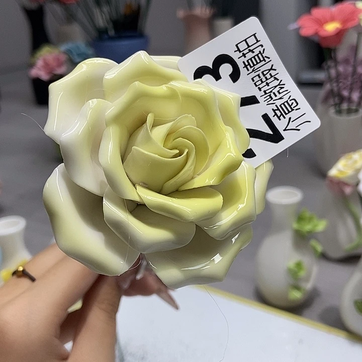 陶瓷纯手工捏花设计