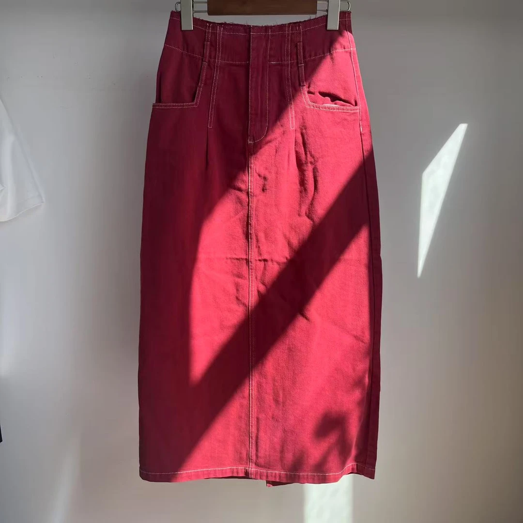 2025新款女装 红色牛仔半身裙