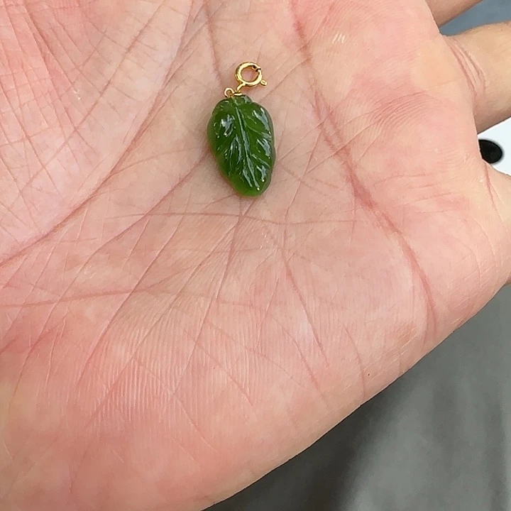 和田玉（碧玉）18K金镶嵌颈饰