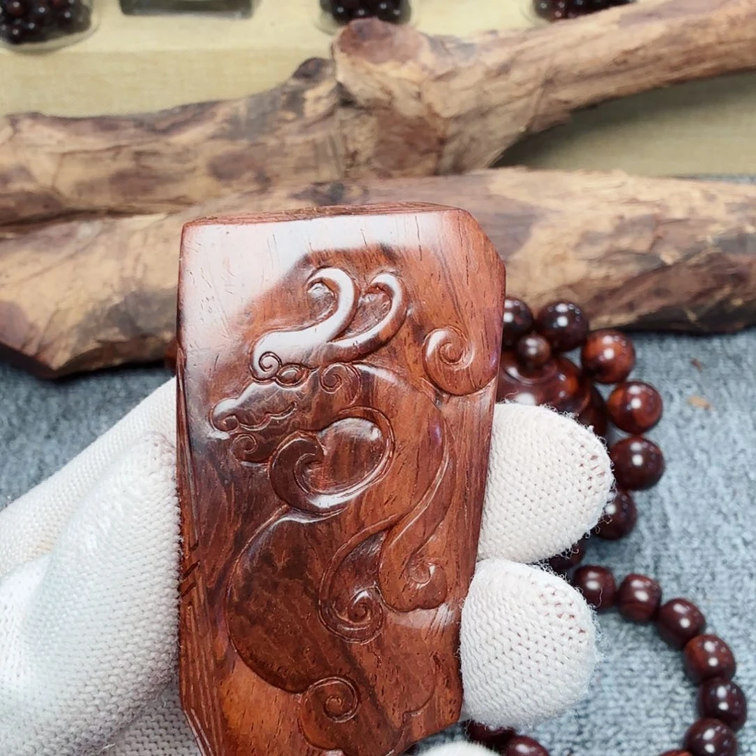 黄花梨/降香黄檀把件泛***忆海南黄花梨把件