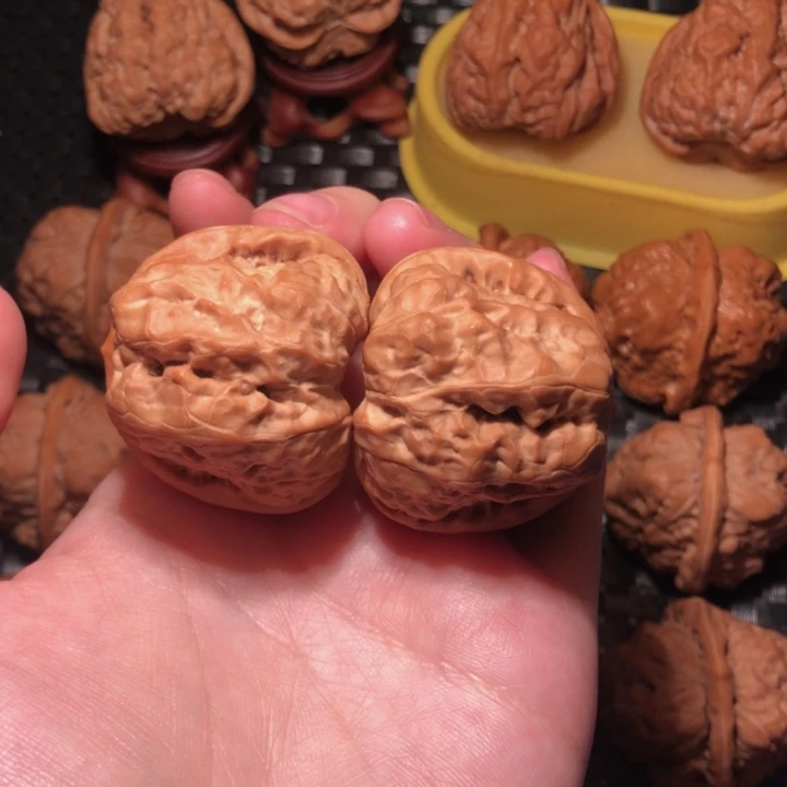 文玩核桃把件41四宽开