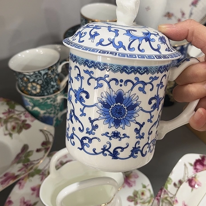 瓷片微瑕骨瓷马克杯带盖青花一个