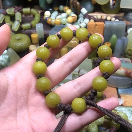 岫玉未镶嵌吊坠通*塔