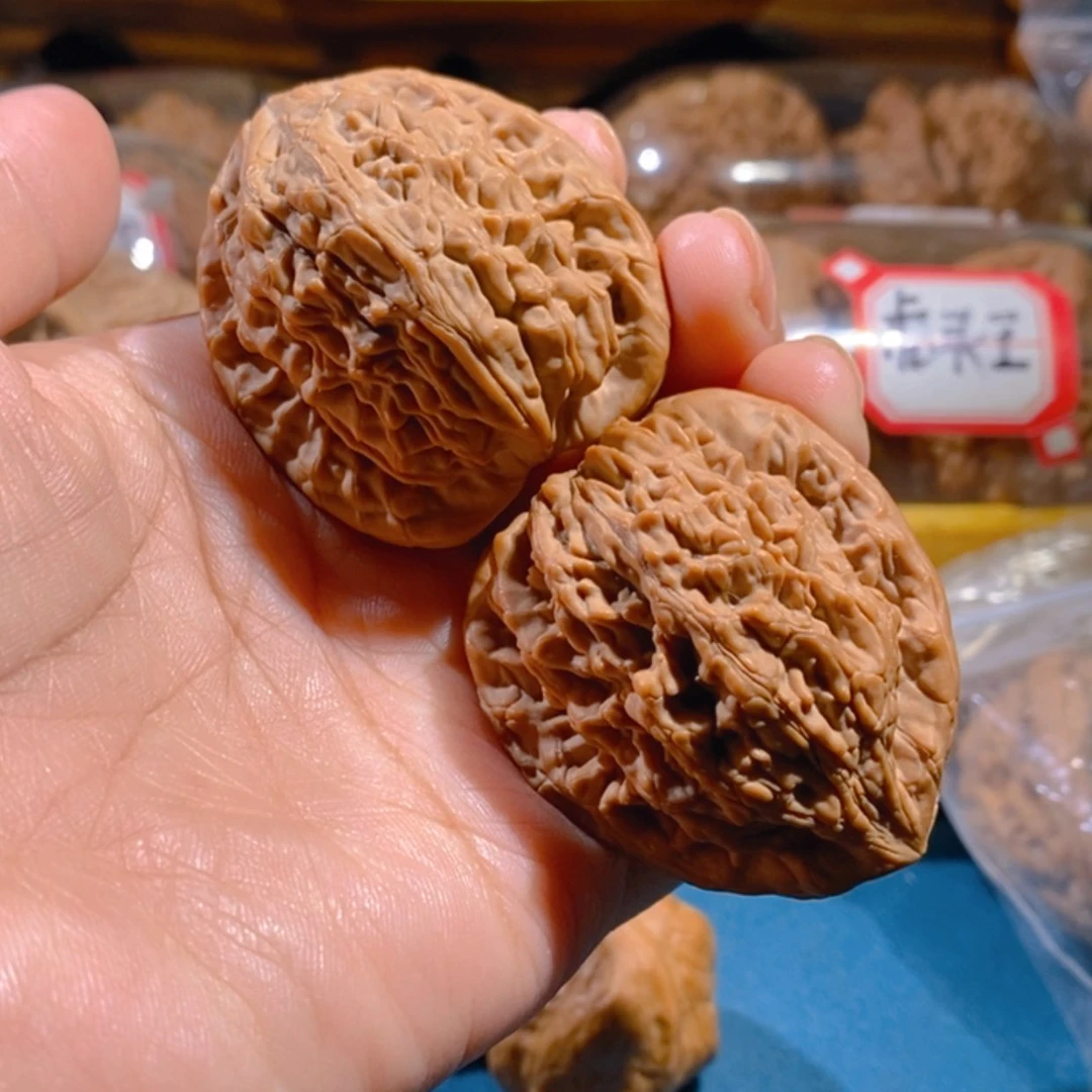 【闪购商品】文玩核桃吊坠波*～41虎头王