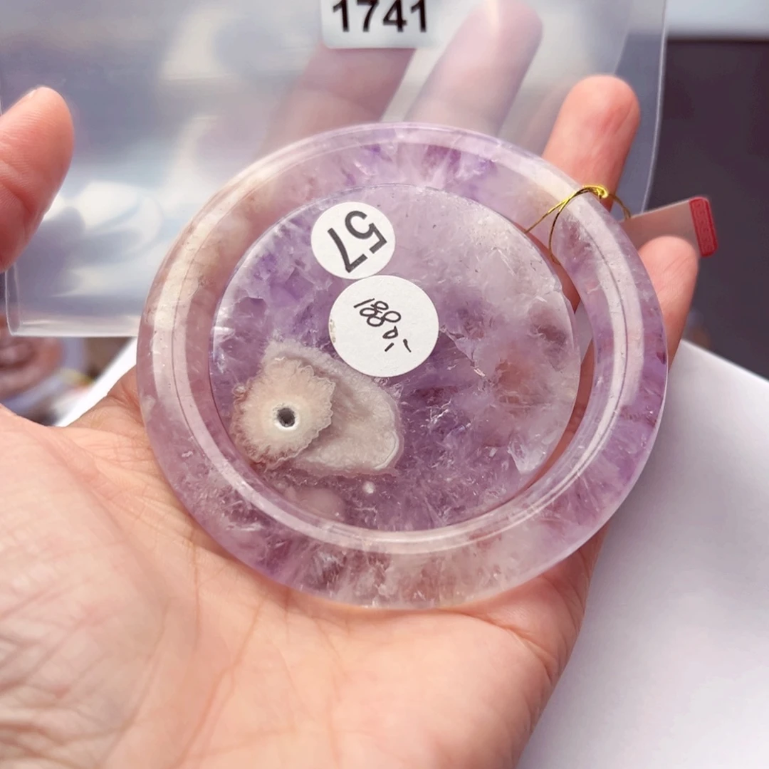 石英质玉手镯未镶嵌发****