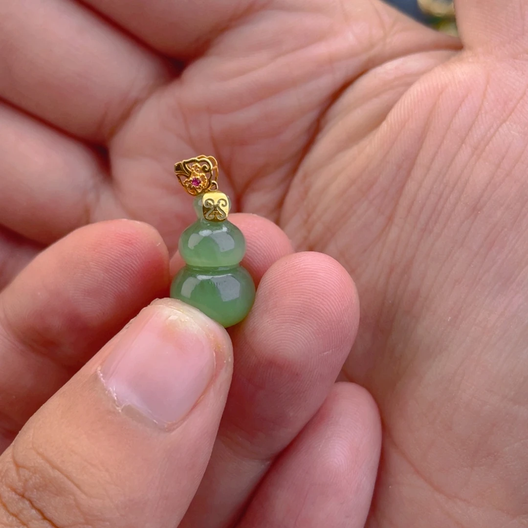 和田玉（碧玉）18K金镶嵌吊坠(不含链)葫芦吊坠