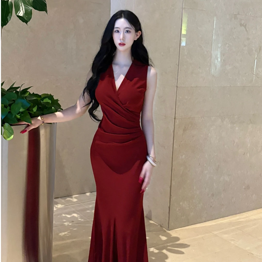 LHMknk1画报夫人原创自制纯欲针织性感鱼尾连衣裙 致命牛血红