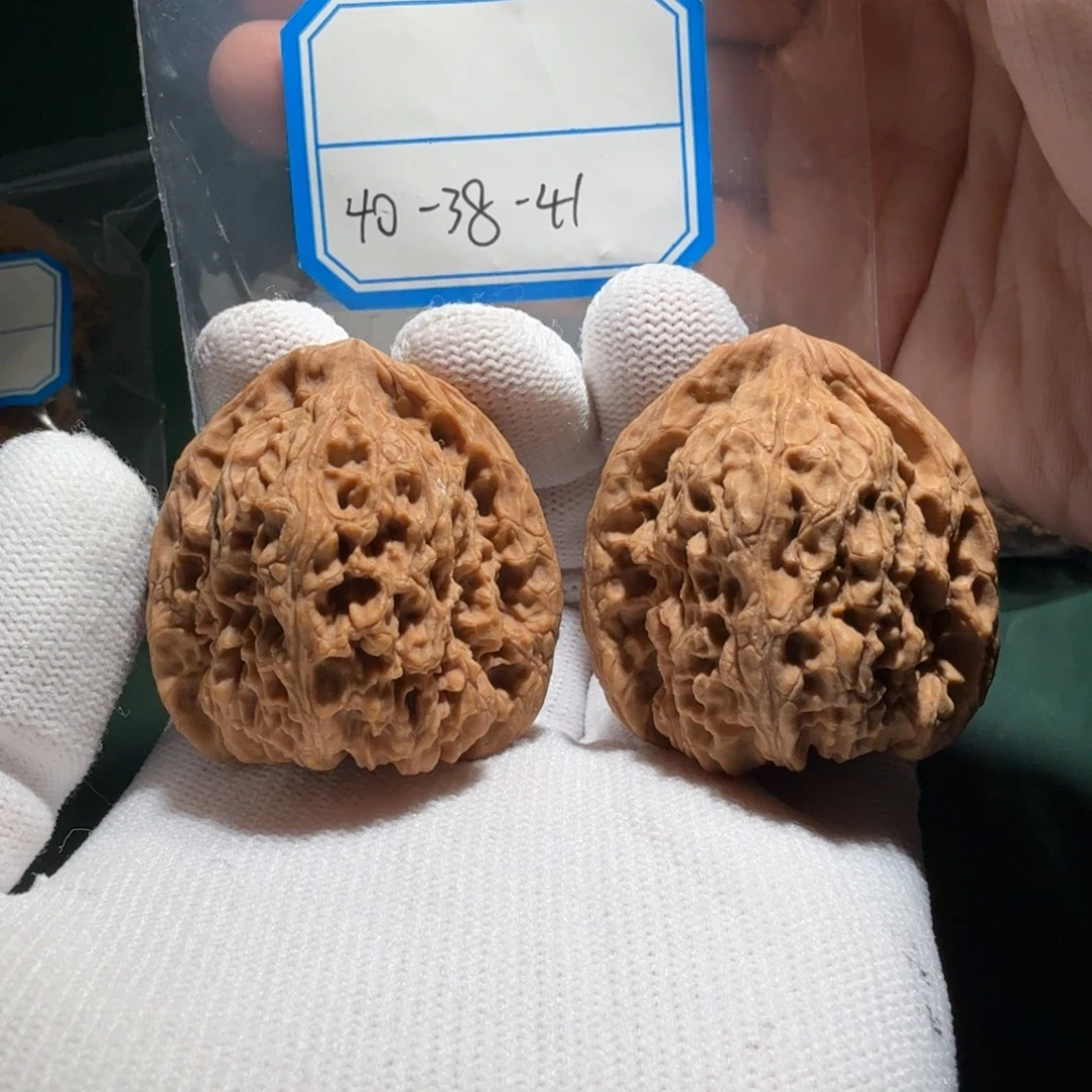 吊坠文玩核桃南疆35