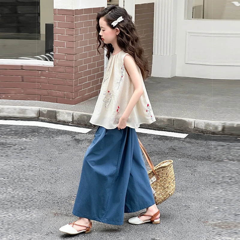 女童无袖小衫套装夏2025新款女大童夏装国潮刺绣上衣阔腿裤两件套