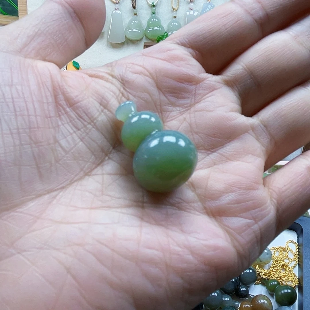 雪***儿和田玉未镶嵌吊坠(不含链)