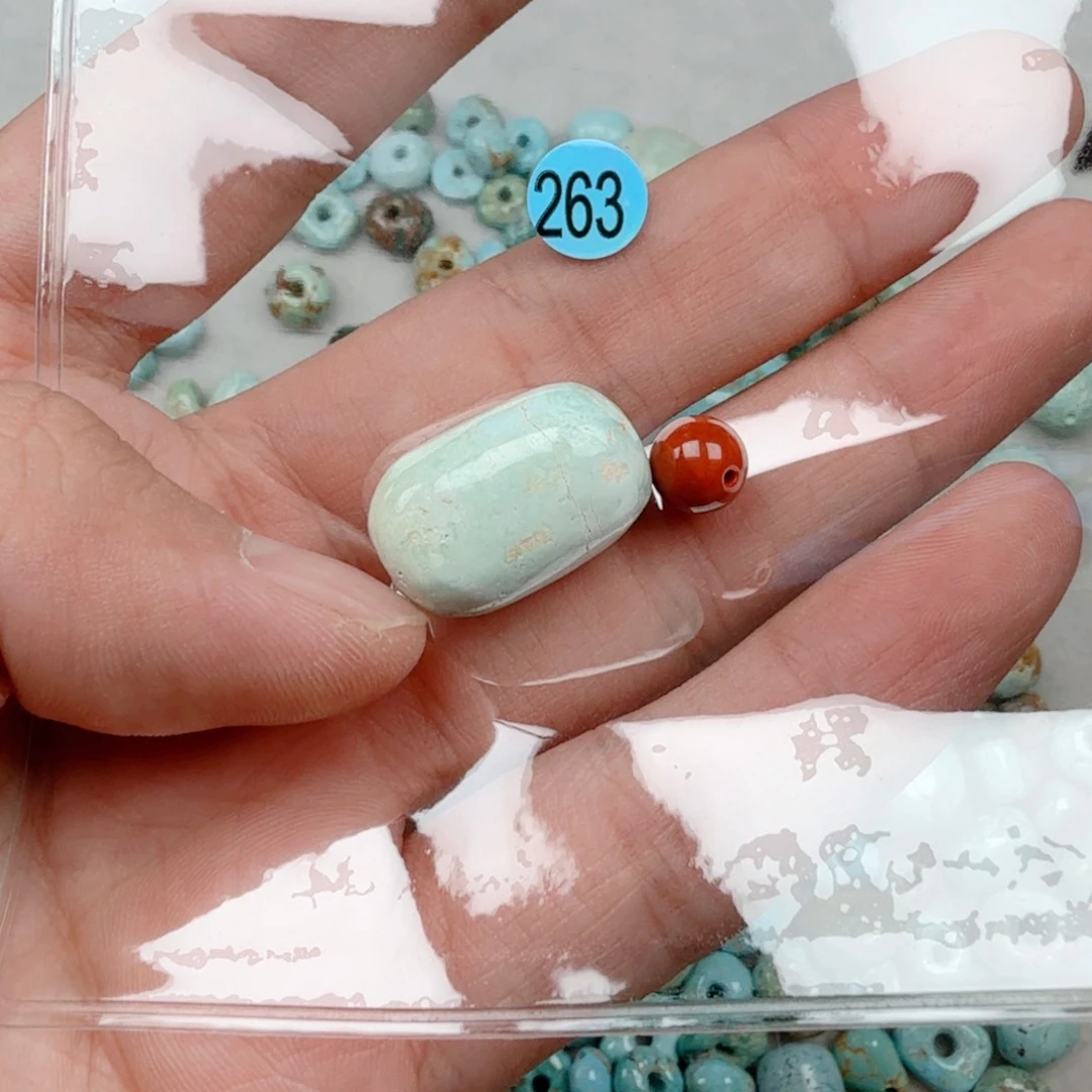 南红玛瑙未镶嵌珠宝奇石