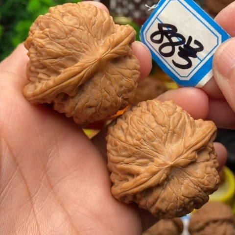 文玩核桃吊坠石子磨43精修