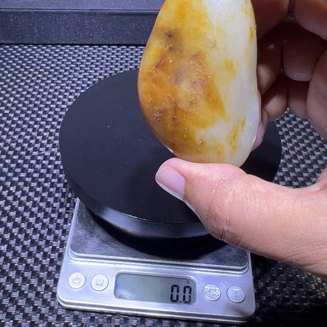 吊坠(不含链)未镶嵌和田玉（子料）101