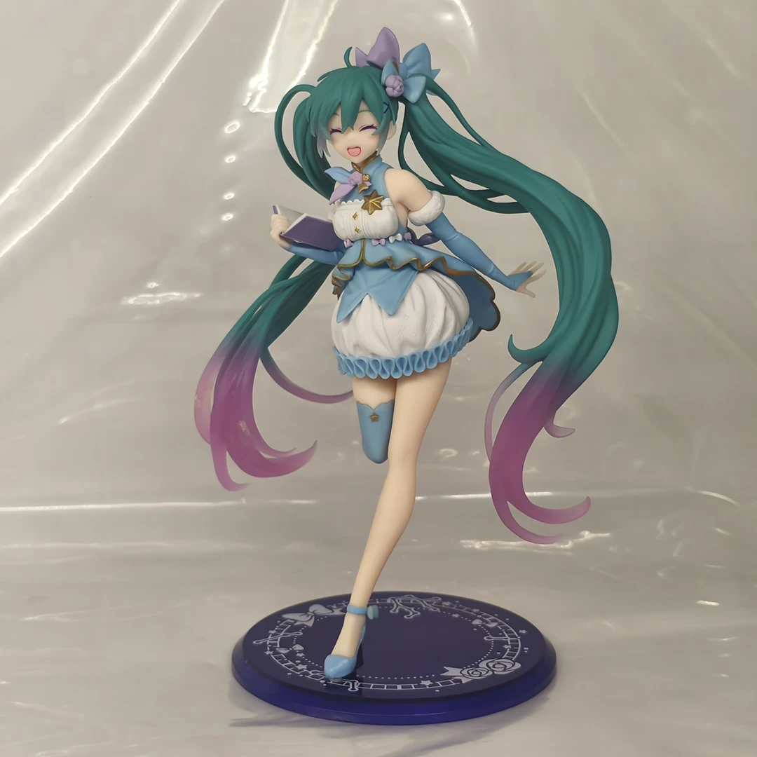 TAITO 初音未来 手办 season 冬季初音 四季冬服初音冬季礼服