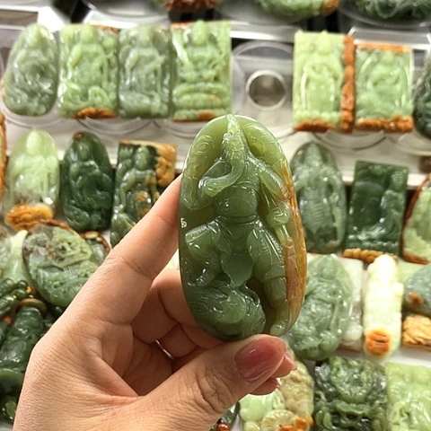 未镶嵌和田玉挂件