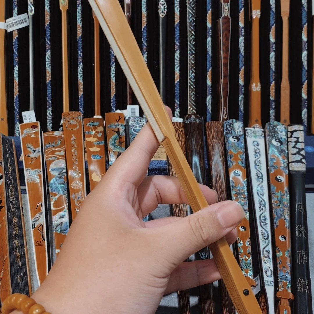更***西扇子纯手工制作工艺的特点