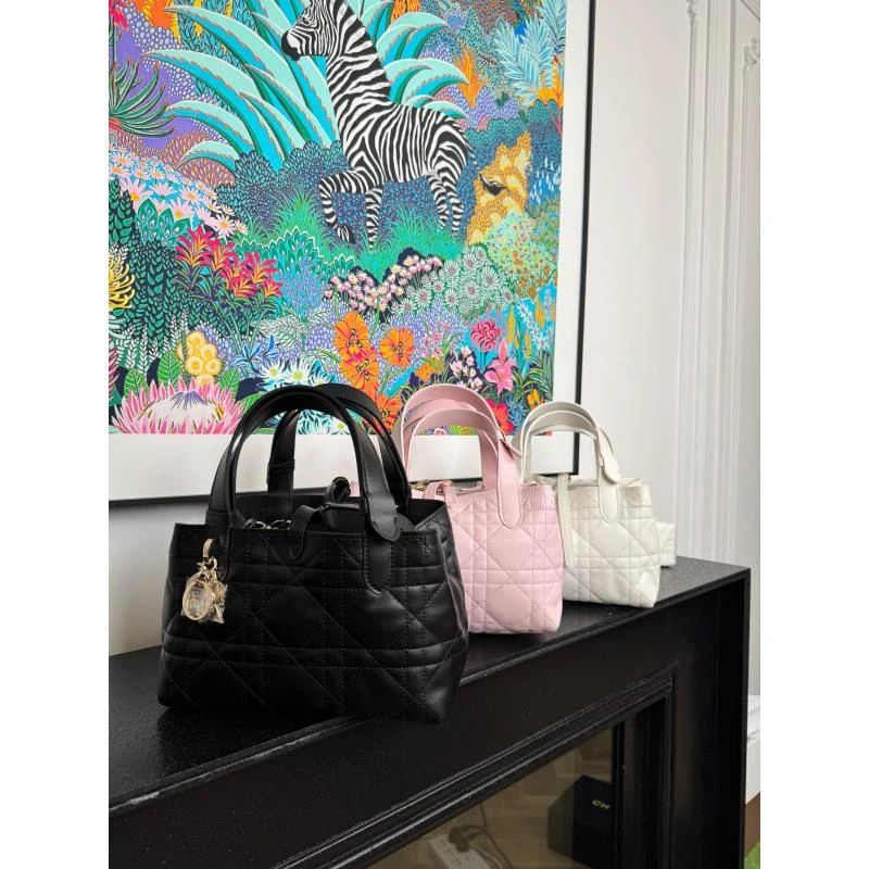 弟弟土著单肩手拎女士包包（有烫金全部对版）