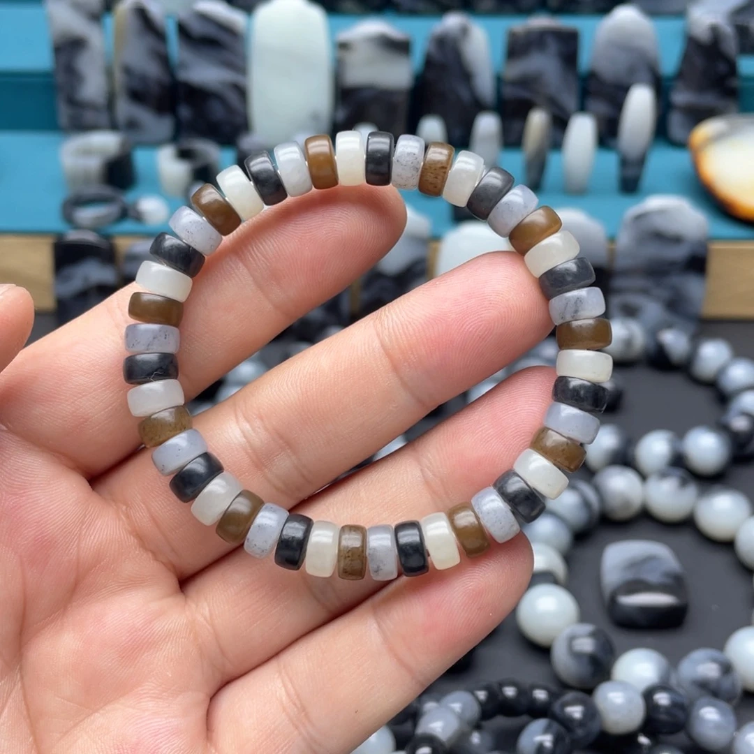 和田玉未镶嵌手串