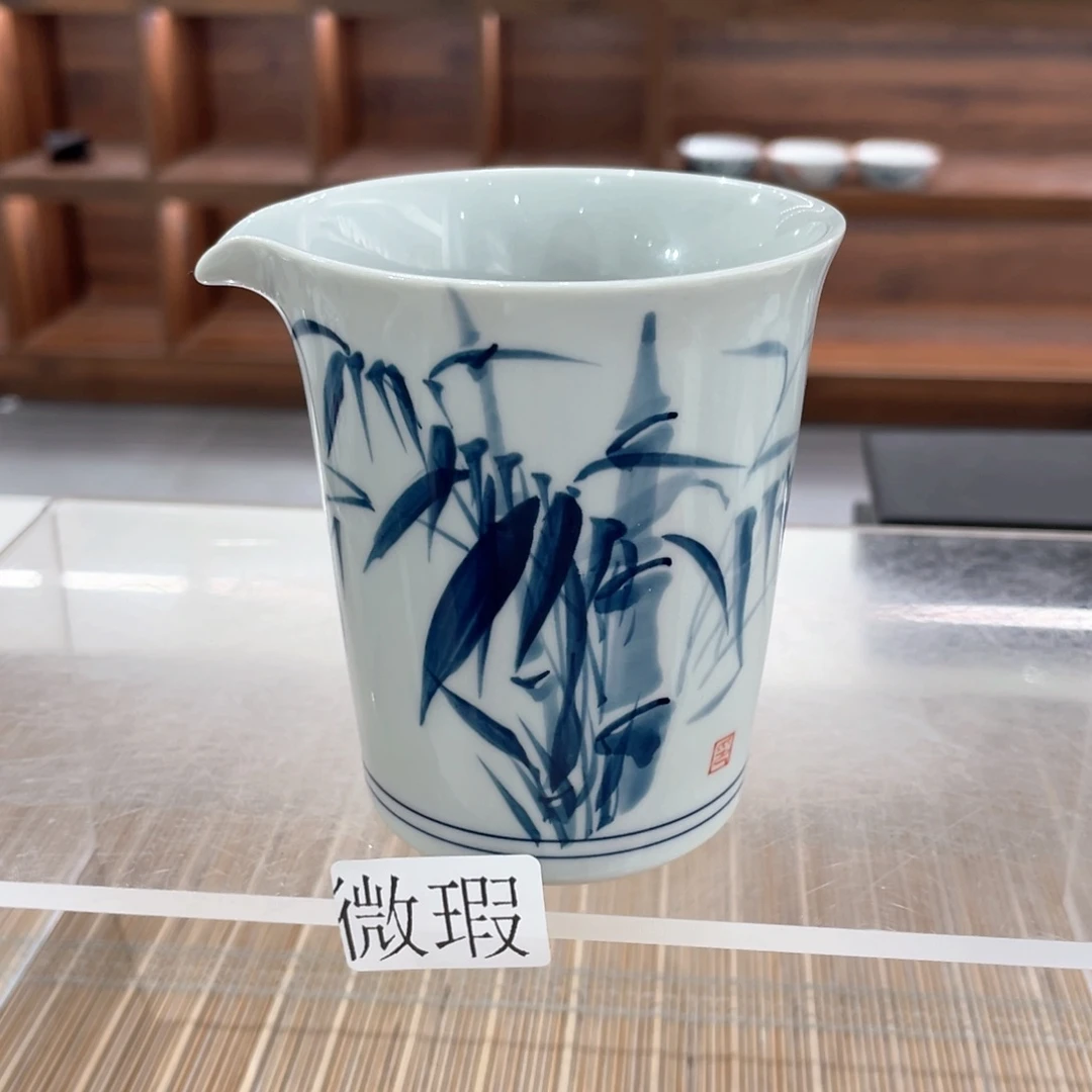 釉下手绘茶具微瑕
