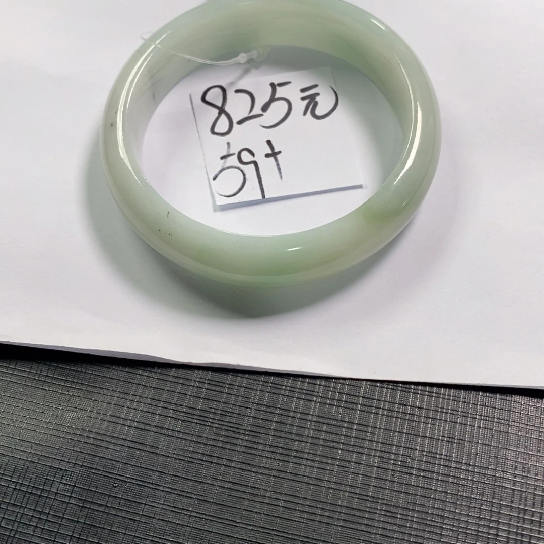 【闪购商品】未镶嵌手镯翡翠