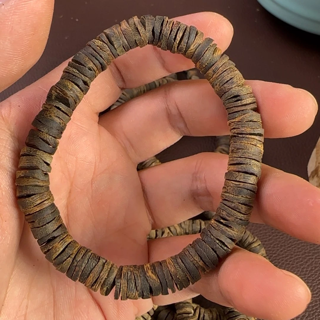 手串沉香奇楠透顶绿沉水片珠10克