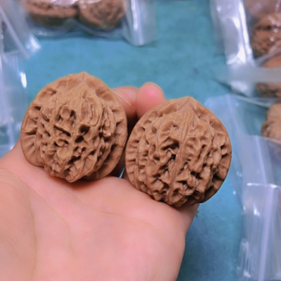 【闪购商品】摆件核桃35小众赤灵