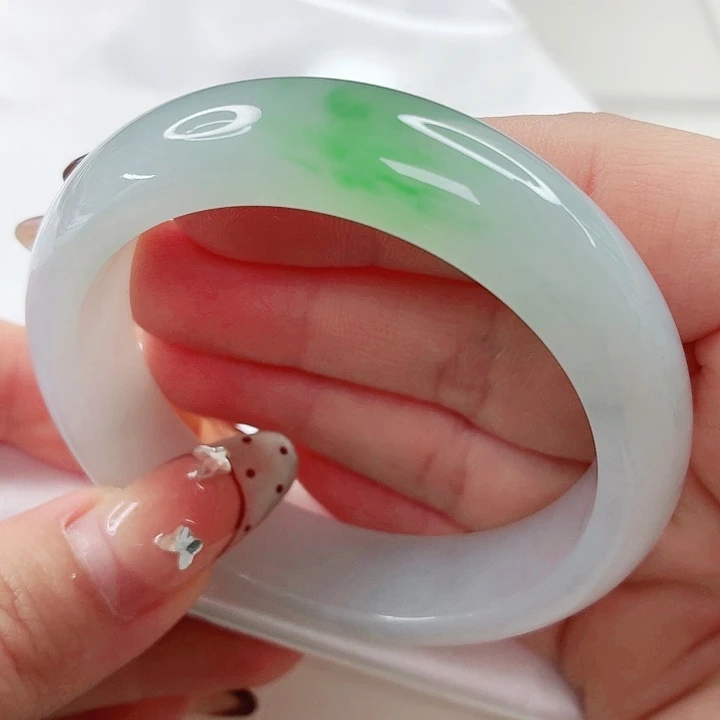 翡翠未镶嵌手镯53.4x537