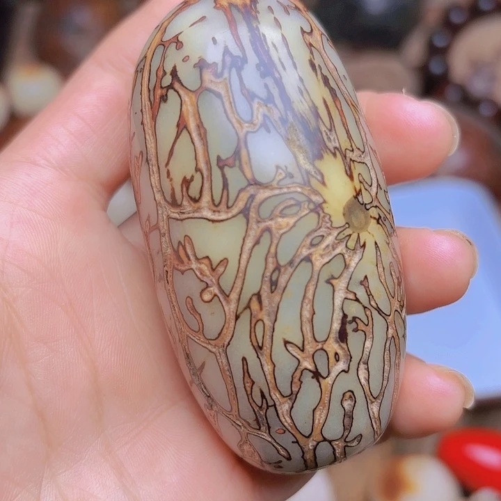 佛心果吊坠?***?千眼手把