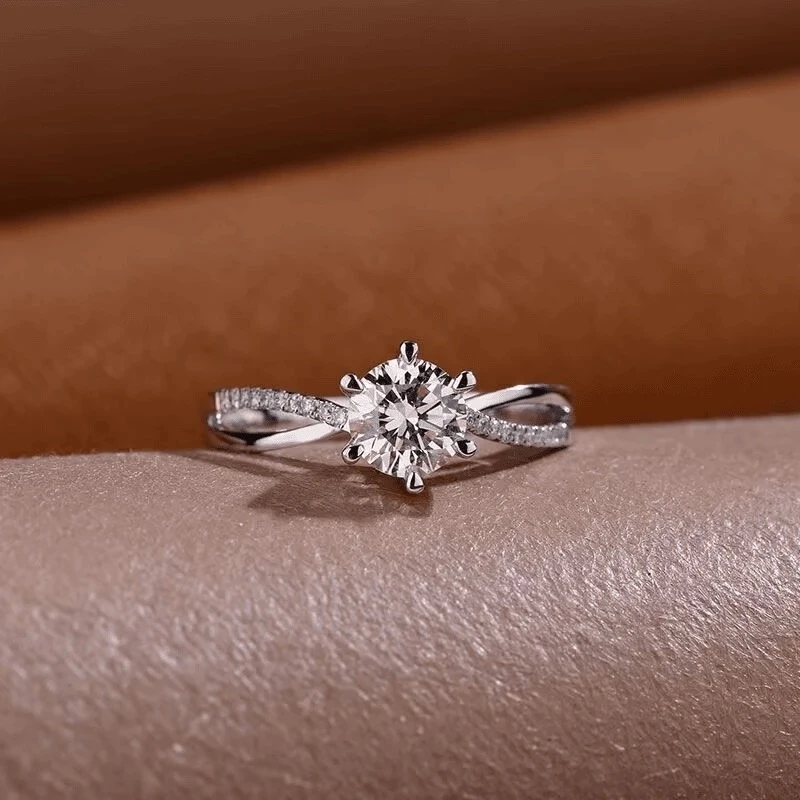 925银莫桑石银制品 【诗诗六爪】0.5-1克拉高品质D色时尚轻奢