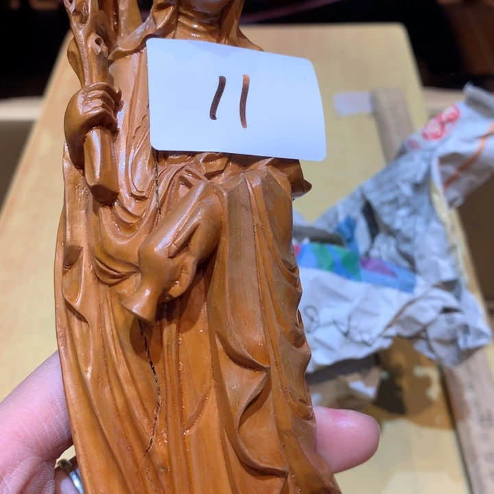 瓷片香哈哈哈哈哈这个11