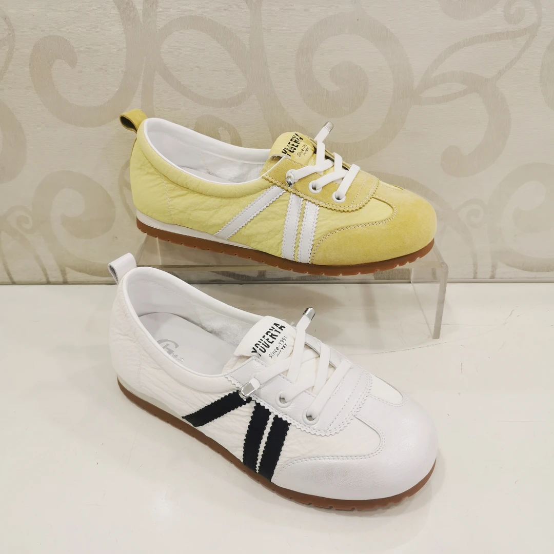 倬立2025新软底德训鞋女真皮百搭休闲舒适鞋