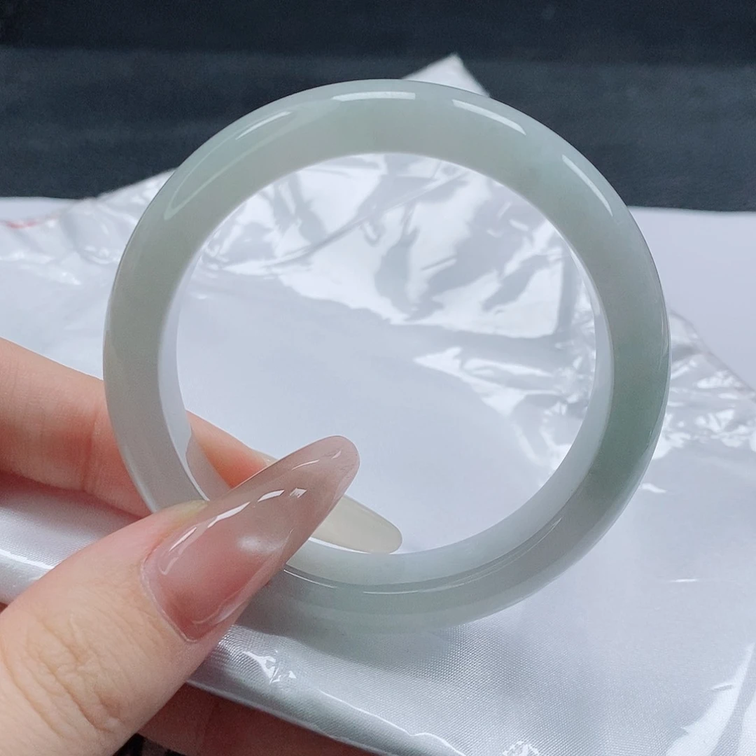 【闪购商品】未镶嵌手镯翡翠476号