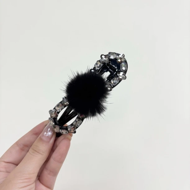 L309黑色毛球高级感扭扭夹简约气质高档后脑勺盘发夹头饰发饰