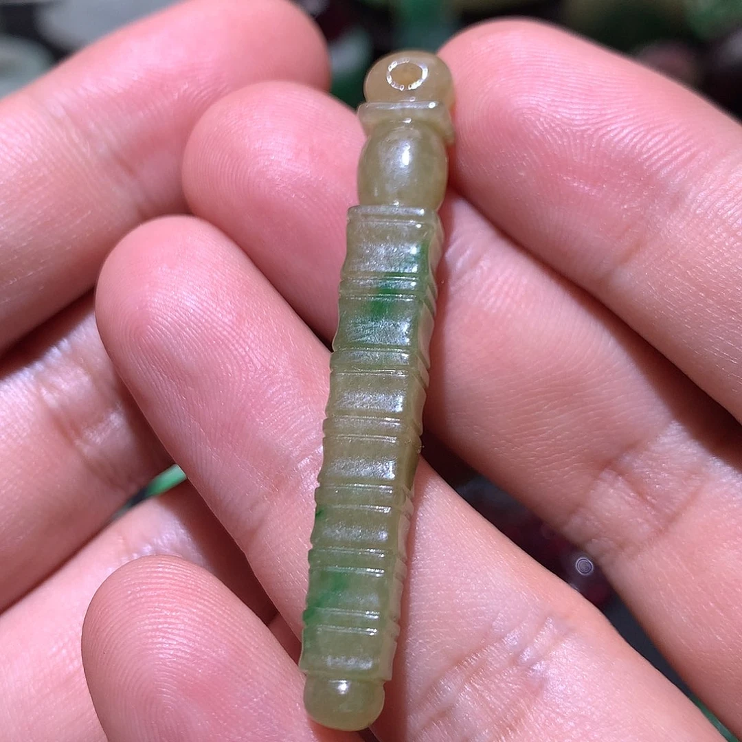 翡翠未镶嵌颈饰翡翠玉锏