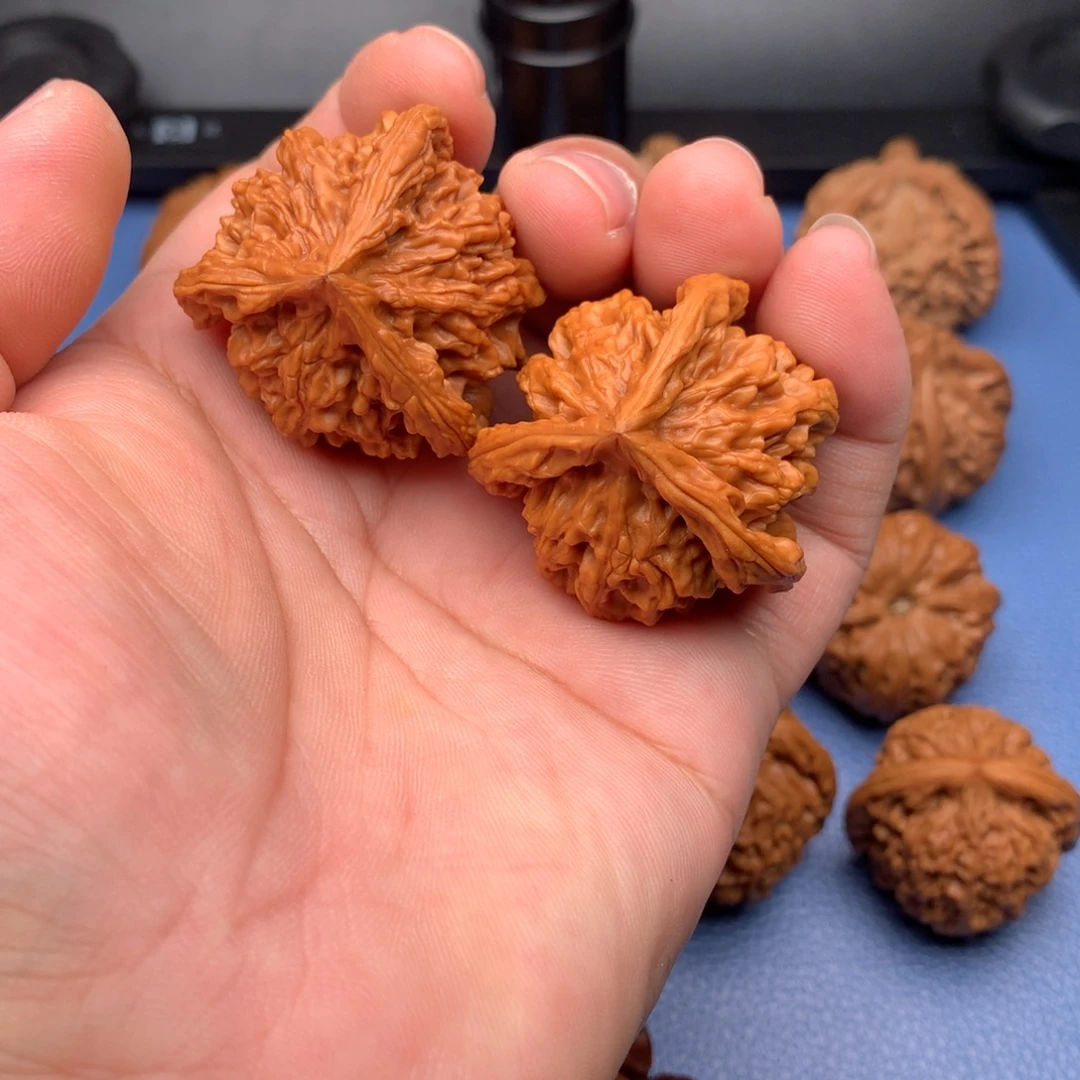 文玩核桃吊坠39盘山奔