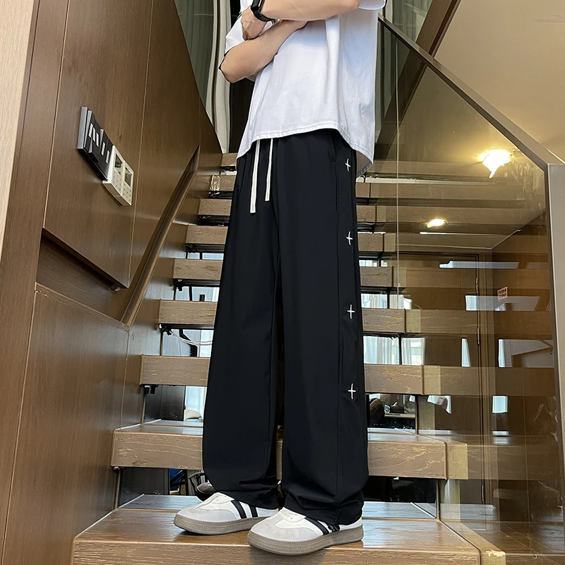 夏季薄款男生冰丝速干休闲裤青少年宽松巨弹运动学生百搭直筒裤男
