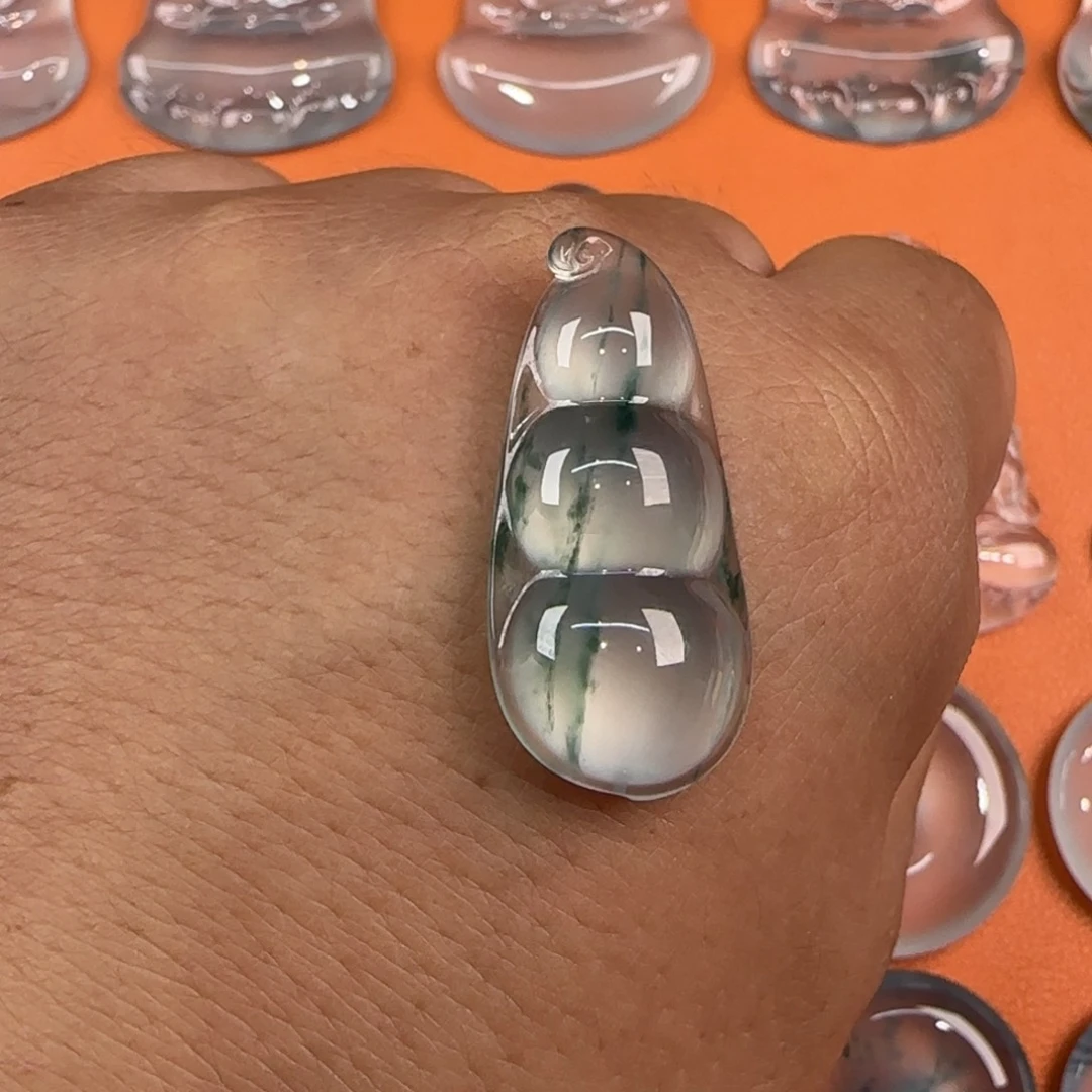 定制翡翠未镶嵌天然