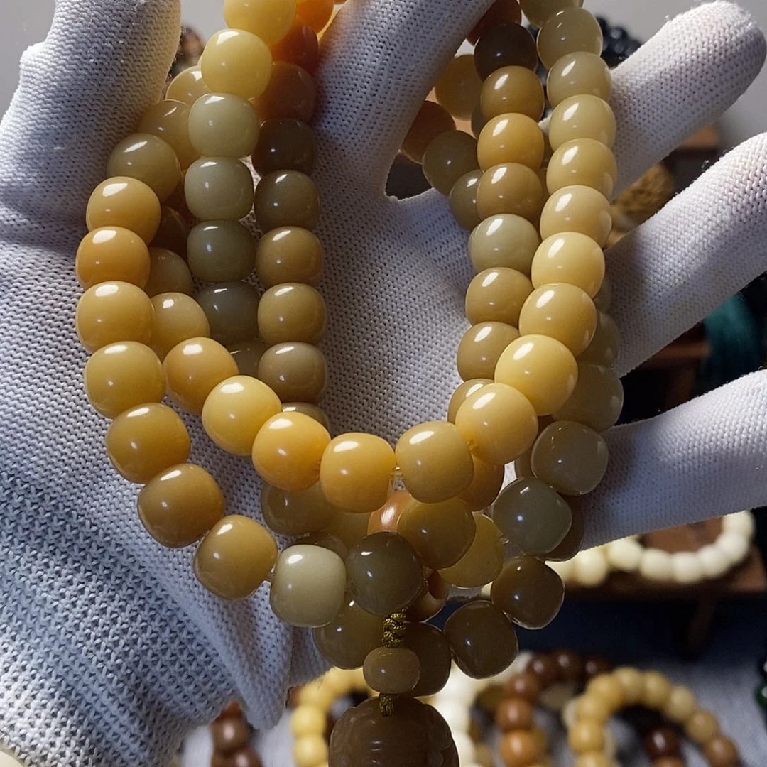 吊坠菩提根/象牙果风化老料渐变108加财神跑环